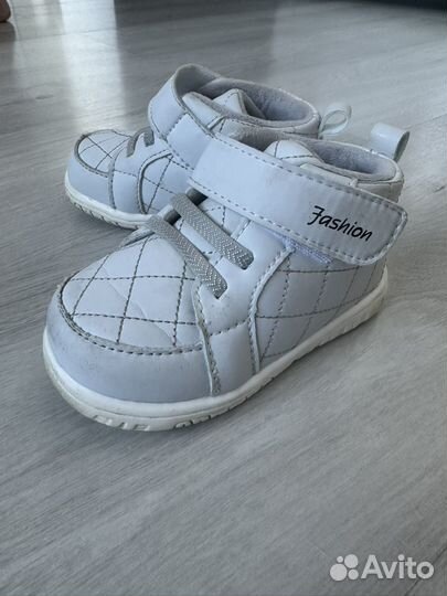 Ботинки демисезонные для малышей капитошка