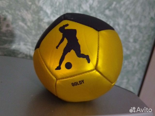 Футбольный мяч новый