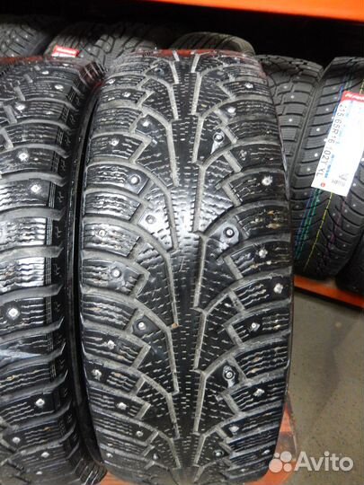 Nokian Tyres Hakkapeliitta 5 SUV 215/65 R16