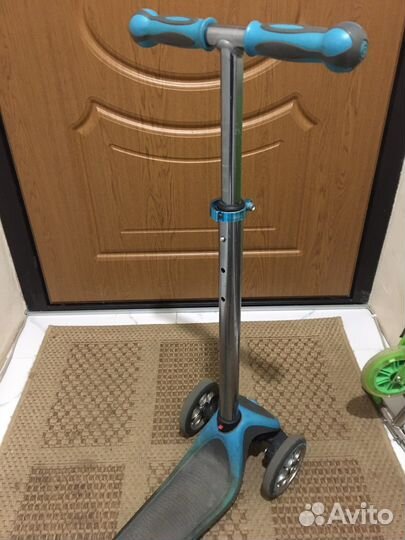 Самокат трехколесный globber