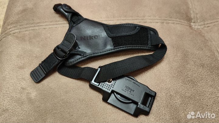 Кистевой ремень nikon AH-4 кожа