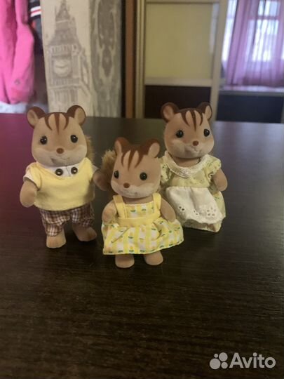 Sylvanian families семья белок