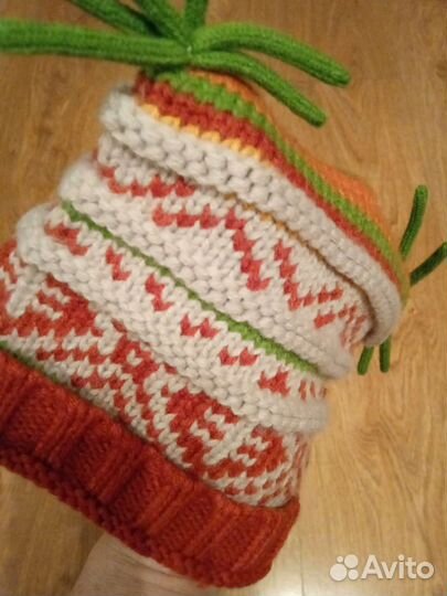 Детский комплект - шапочка и варежки,новые