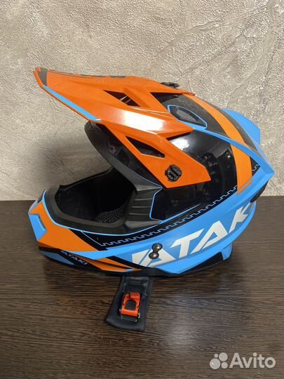 Кроссовый шлем ataki