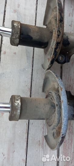 Стойка на Опель Астра