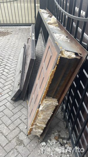 Дверь входная металлическая