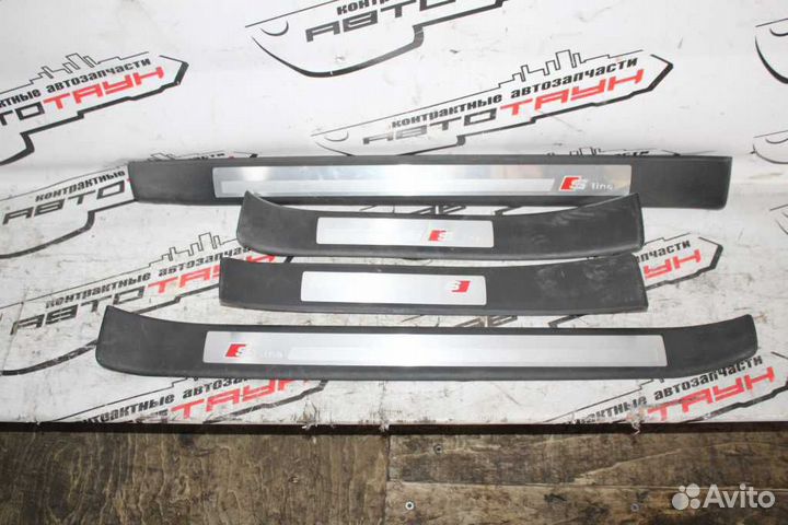 Порожек пластиковый audi A4 S4 8E5 B6 накладка сал