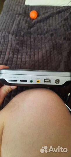 Портативный видеопроигрыватель