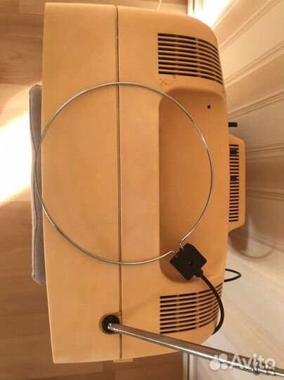 Телевизор Юность 406Д