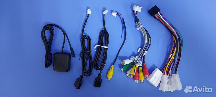 Магнитола 200 100 2 din на андроиде Тойота