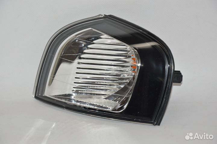 Указатель поворота лев. для фар Xenon volvo, S80
