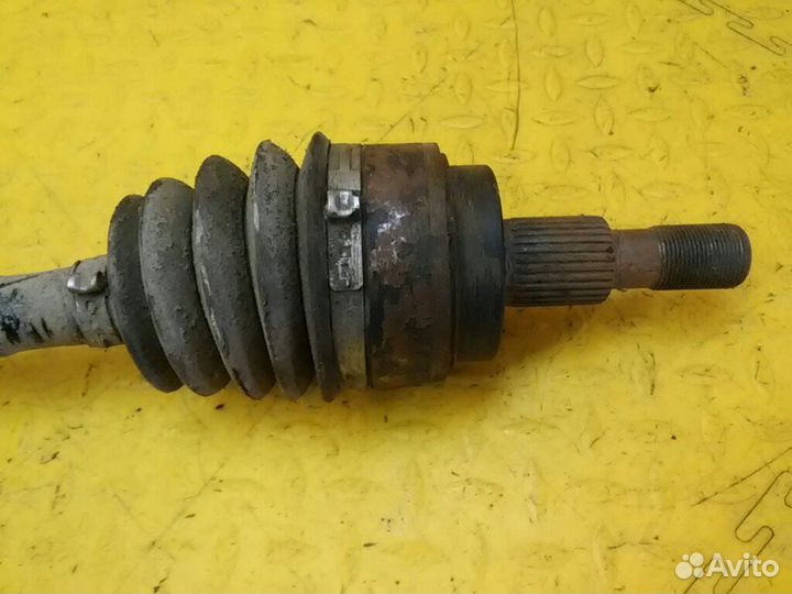 Полуось задняя W251 R-klasse