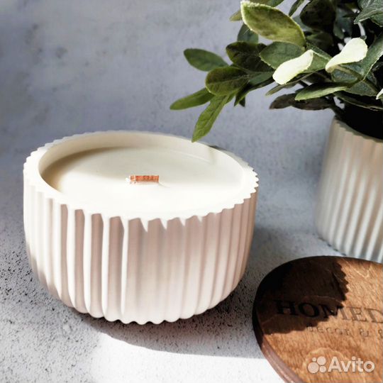 Аромасвеча ручной работы с деревянным фитилем