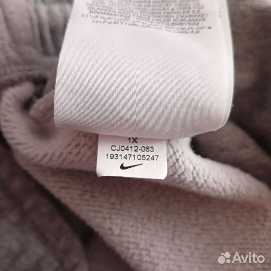 Спортивные штаны Nike