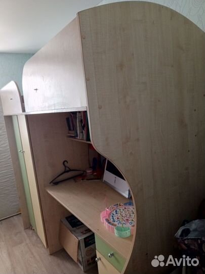 Детская двухярусная кровать с матрасом бу