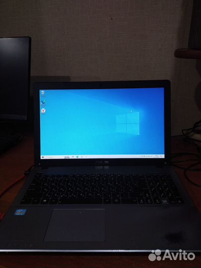 Asus X550CC (Core i3 2365M 1400 Mhz/15.6