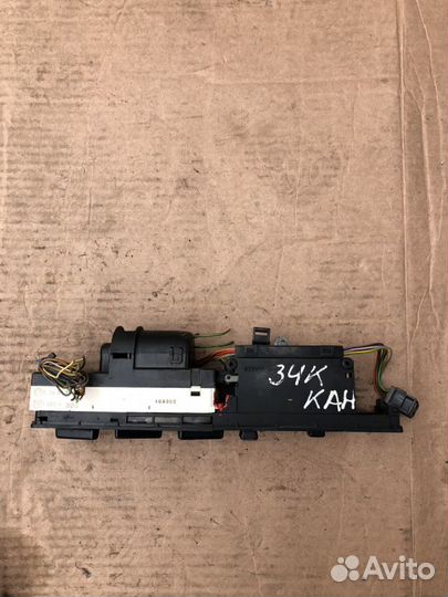 Переключатель на печку на Бмв 5 E34 Кузов
