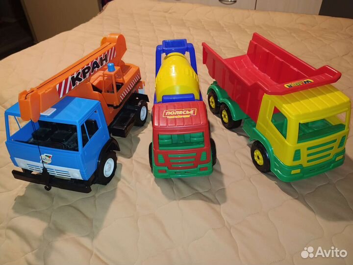 Большие машинки пакетом и поштучно