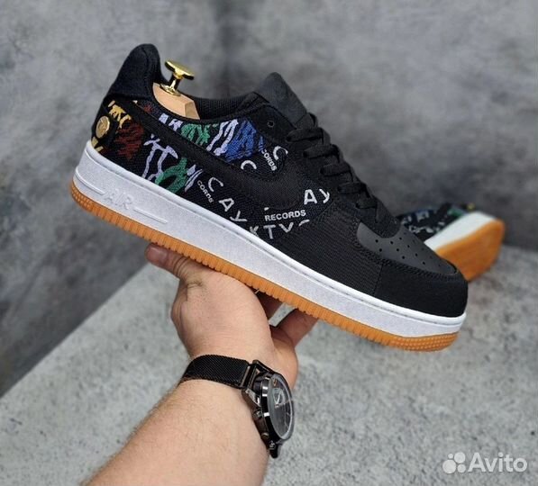 Кроссовки Nike Air Force 1