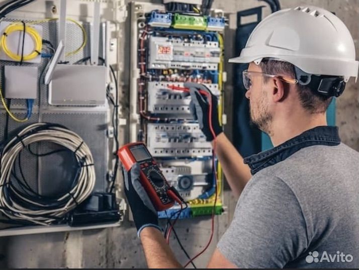 Требуются электромонтажники вахтой