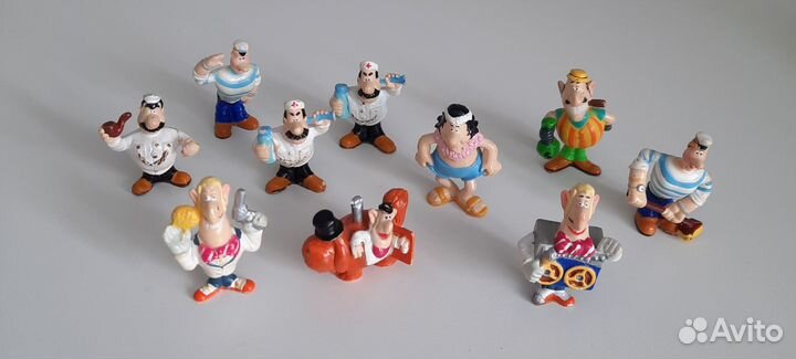 Игрушки из киндера