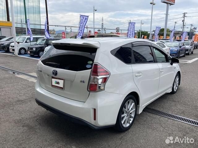 Toyota Prius Alpha 1.8 AT, 2018, 20 000 км