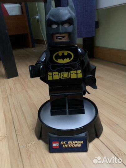 Светильник настольный