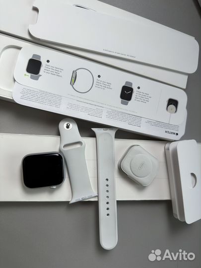 Часы apple watch 8 45mm Silver Aluminum