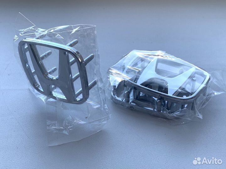 Эмблема Значок Шильдик на руль Honda