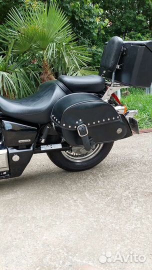 Honda Shadov vt750cs