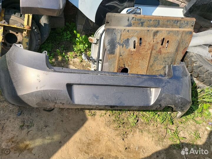 Задний бампер LADA Granta