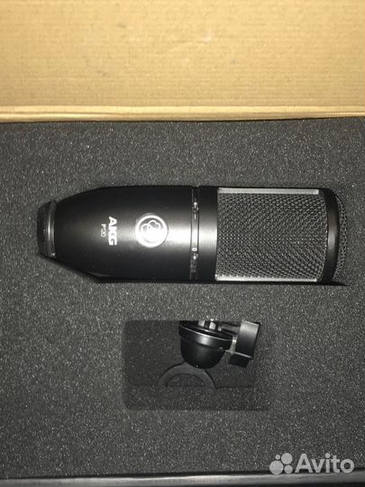 Студийный микрофон akg p120