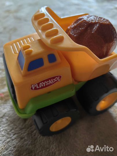 Игрушка грузовик