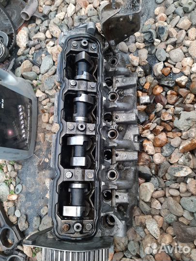 ГБЦ,головка блока на Рено Лагуна 2,Laguna 2