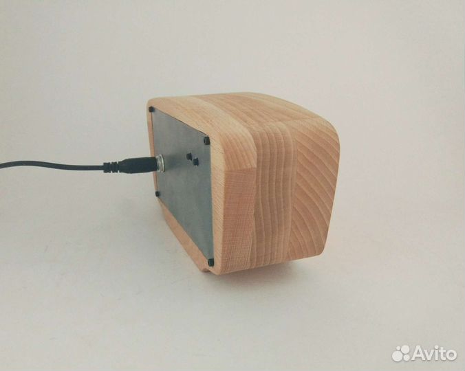 Часы на лампах ин-12