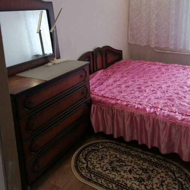 Комната 10 м² в 2-к., 4/14 эт.