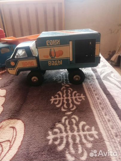 Игрушка трактор СССР