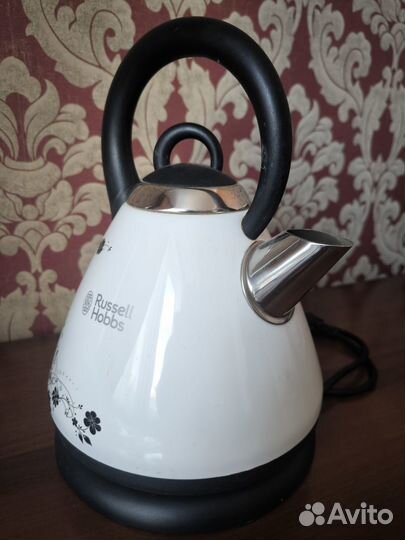 Чайник электрический Russell Hobss