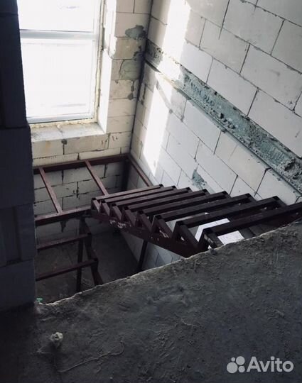 Лестница из метала