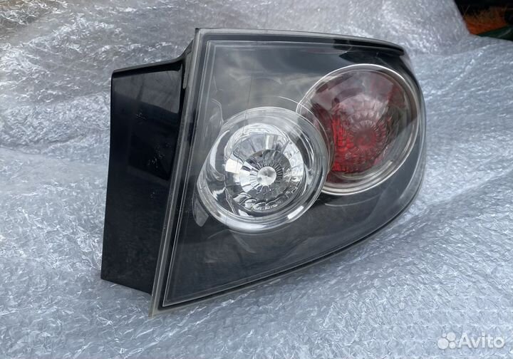 Фонарь задний Mazda 3