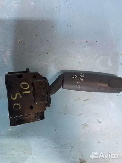 Подрулевой переключатель правый BN8V66128