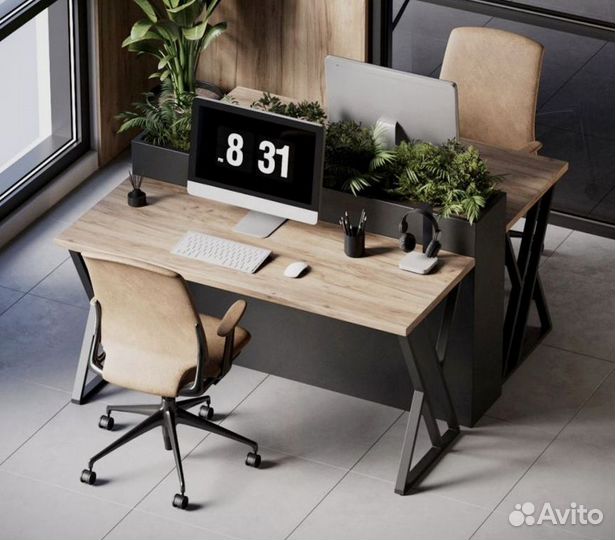 Стол для работников в офис