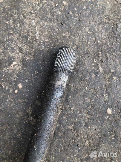 Полуось на Hyundai Hd78 фургон рефрижератор D4DD