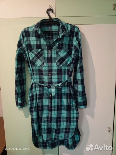 Платья пакетом. Размеры: 40, 42 44