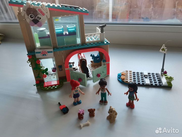 Lego friends