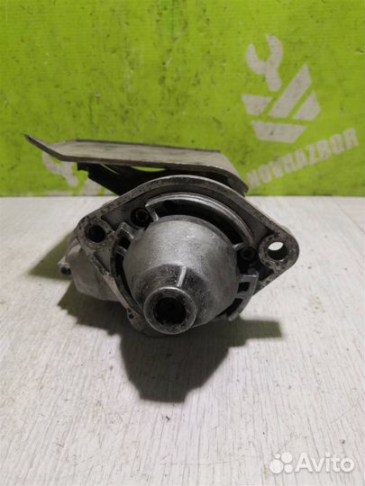 Стартер Фольксваген Пассат Б5