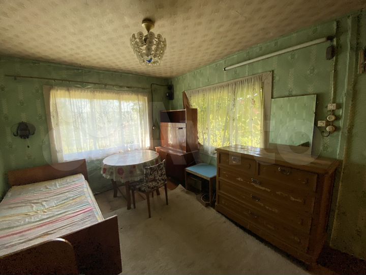 Дача 24 м² на участке 8 сот.