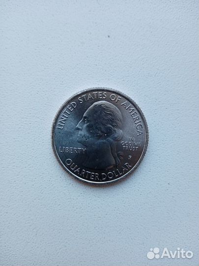 25 центов и 1 доллар США