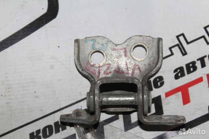 Петля двери toyota. succeed vios vitz will cypha w