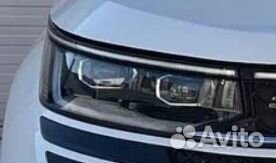 Фара правая Volkswagen Tavendor